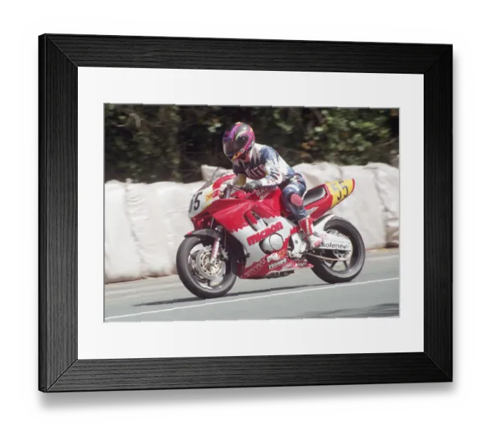 Framed Print : Ashley Law (Honda) 1995 Senior TT Framed Print : Ashley Law (Honda) 1995 Senior TT