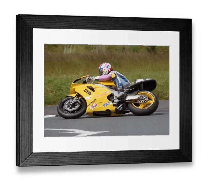 Framed Print : Michael Brown (Kawasaki) 1995 Senior TT Framed Print : Michael Brown (Kawasaki) 1995 Senior TT