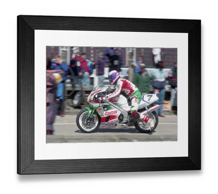 Framed Print : Nick Jefferies (Castrol Honda) 1995 Senior TT Framed Print : Nick Jefferies (Castrol Honda) 1995 Senior TT
