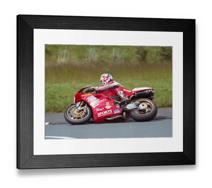 Framed Print : Rob Holden (Ducati) 1995 Senior TT Framed Print : Rob Holden (Ducati) 1995 Senior TT