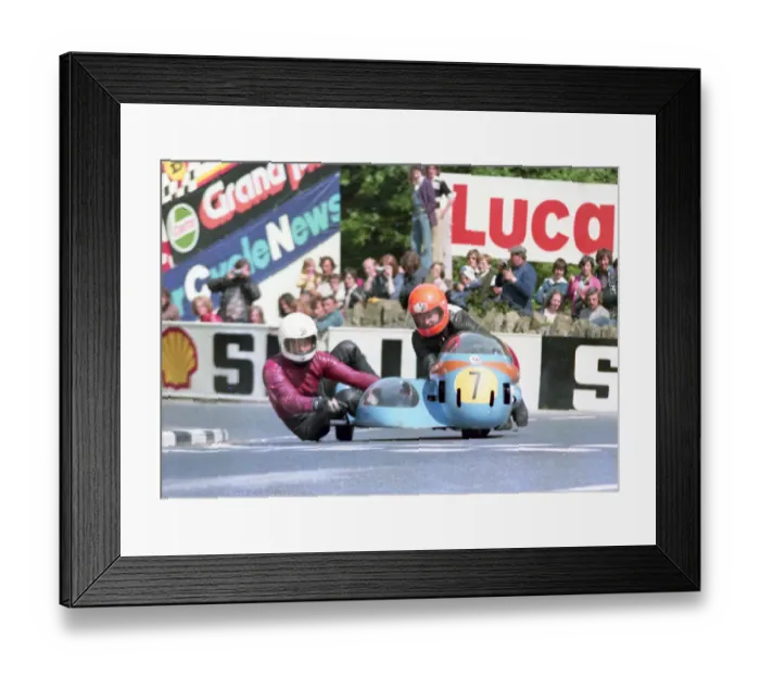 Framed Print : Helmut Schilling & Rainer Gundel (Aro) 1000 Sidecar TT Framed Print : Helmut Schilling & Rainer Gundel (Aro) 1000 Sidecar TT