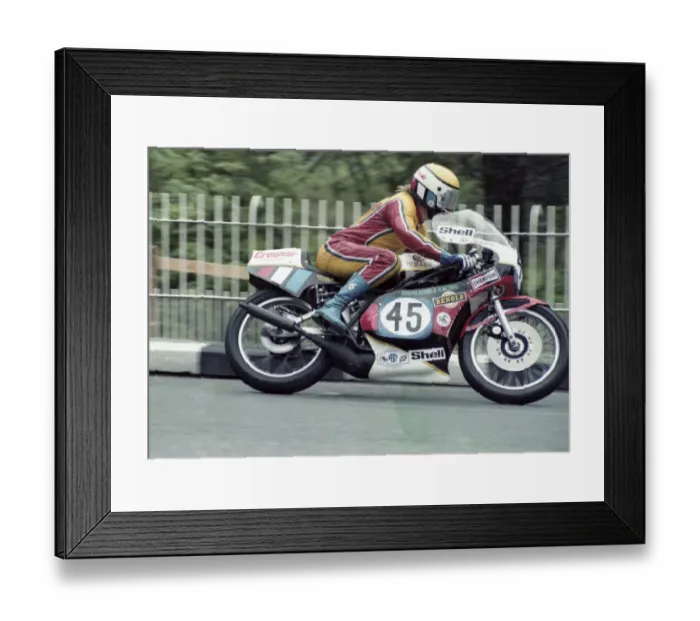 Framed Print : Phil Nicholls (Maxton Yamaha) 1980 Classic TT Framed Print : Phil Nicholls (Maxton Yamaha) 1980 Classic TT