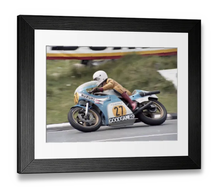 Framed Print : Doug Randall (Suzuki) 1980 Senior TT Framed Print : Doug Randall (Suzuki) 1980 Senior TT