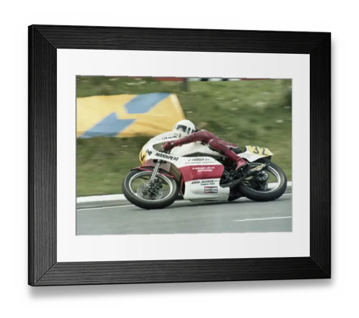 Framed Print : Steve Moynihan (Yamaha) 1980 Senior TT