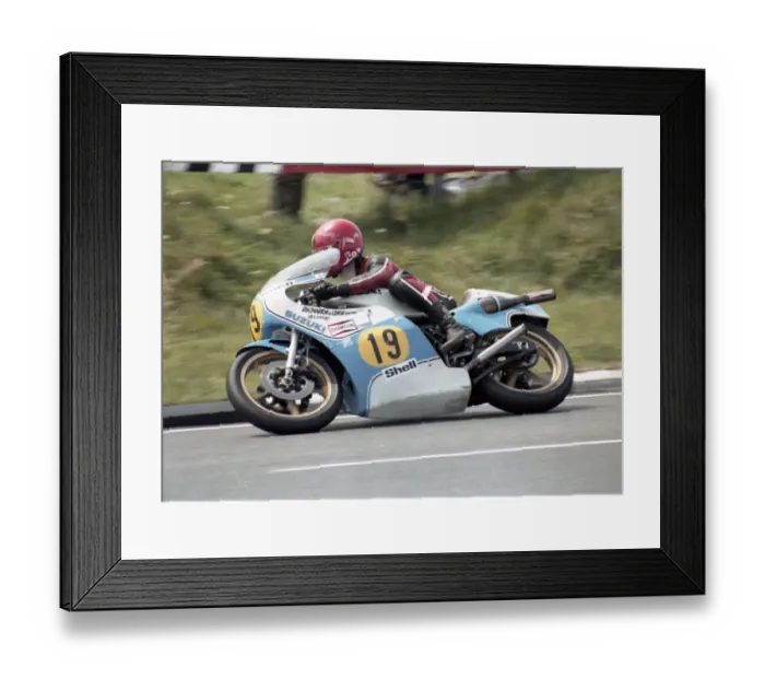 Framed Print : Ian Richards (Suzuki) 1980 Senior TT Framed Print : Ian Richards (Suzuki) 1980 Senior TT