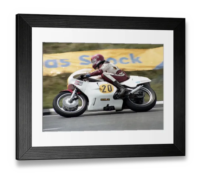 Framed Print : John Long (Yamaha) 1980 Senior TT Framed Print : John Long (Yamaha) 1980 Senior TT