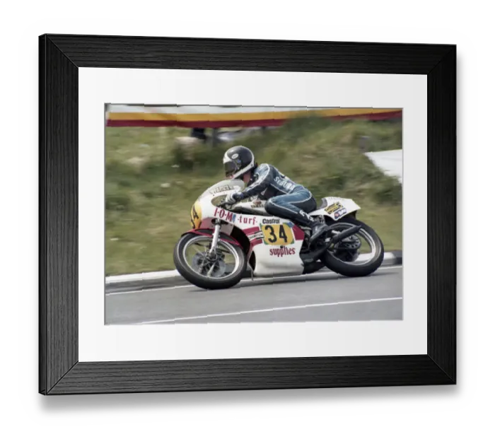 Framed Print : John Weeden (Yamaha) 1980 Senior TT Framed Print : John Weeden (Yamaha) 1980 Senior TT