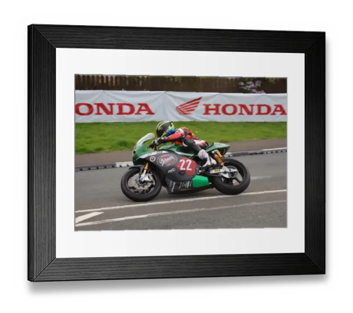 Framed Print : Stefano Bonetti (Paton) 2019 Senior Classic TT Framed Print : Stefano Bonetti (Paton) 2019 Senior Classic TT
