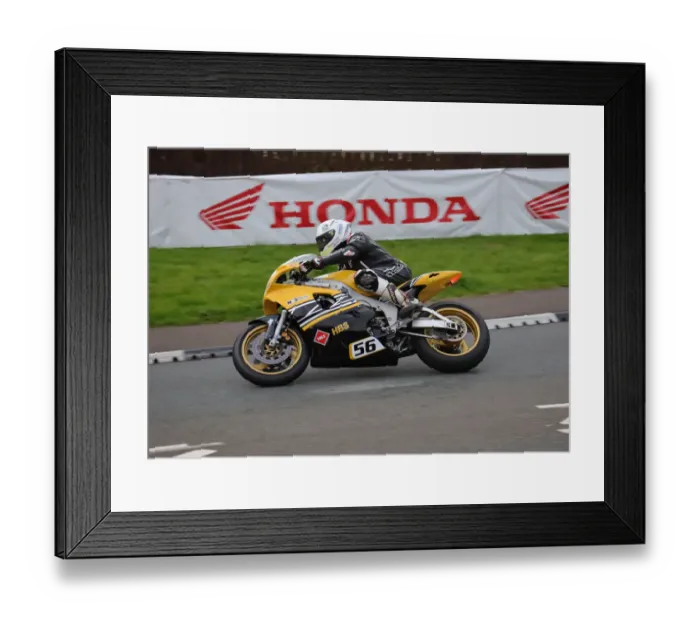 Framed Print : Darryl Tweed (Yamaha) 2019 Superbike Classic TT