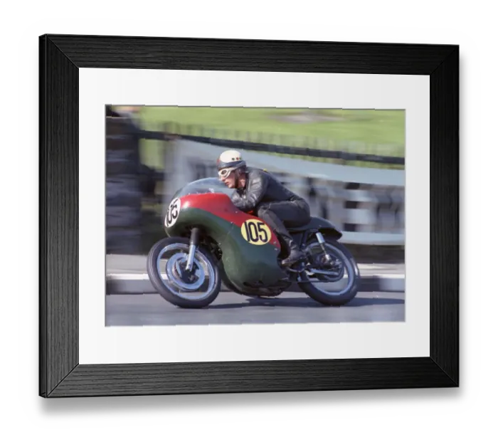 Framed Print : Nigel Warren (Cowles Matchless) 1967 Senior Manx Grand Prix Framed Print : Nigel Warren (Cowles Matchless) 1967 Senior Manx Grand Prix