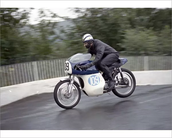 Brian Hunter (Coleshill 7R) 1967 Junior Manx Grand Prix