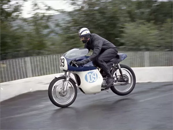 Brian Hunter (Coleshill 7R) 1967 Junior Manx Grand Prix