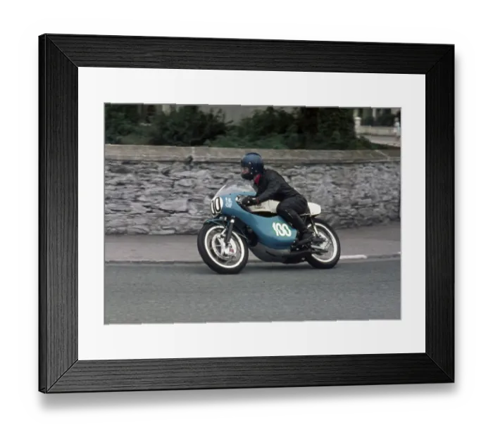 Framed Print : Donald Face (Yamaha) 1973 Lightweight Manx Grand Prix Framed Print : Donald Face (Yamaha) 1973 Lightweight Manx Grand Prix