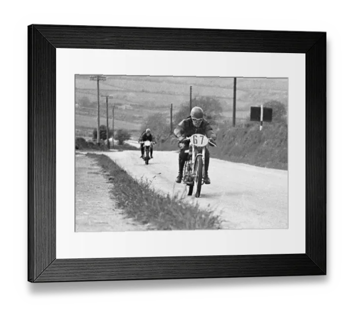 Framed Print : John Anelay (Anelay DMW) 1951 Ultra Lightweight TT