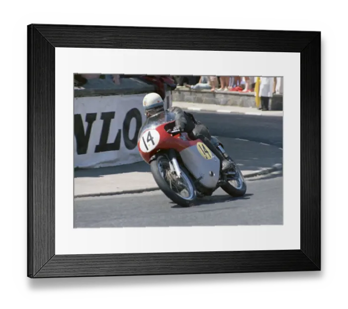 Framed Print : Bill Smith (Matchless) 1968 Senior TT Framed Print : Bill Smith (Matchless) 1968 Senior TT