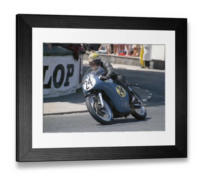 Framed Print : Tom Dickie (Petty Norton) 1968 Senior TT Framed Print : Tom Dickie (Petty Norton) 1968 Senior TT