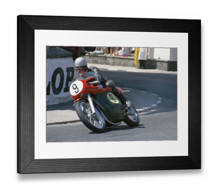 Framed Print : Selwyn Griffiths (Cowles Matchless) 1968 Senior TT Framed Print : Selwyn Griffiths (Cowles Matchless) 1968 Senior TT