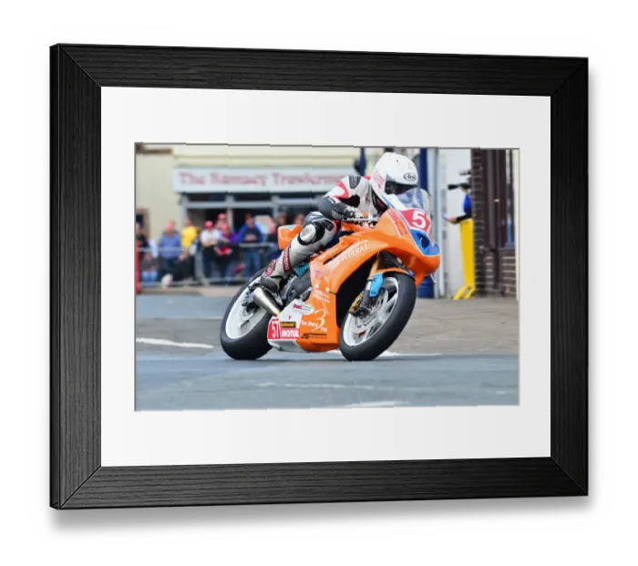 Framed Print : Sean Cross (Kawasaki) 2015 Newcomers Manx Grand Prix Framed Print : Sean Cross (Kawasaki) 2015 Newcomers Manx Grand Prix
