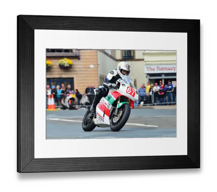 Framed Print : Michel Guillet (Honda) 2015 Newcomers Manx Grand Prix Framed Print : Michel Guillet (Honda) 2015 Newcomers Manx Grand Prix