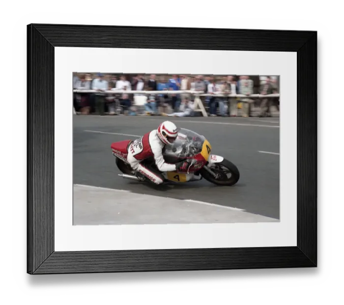 Framed Print : Stephen Hazlett (Yamaha) 1986 Senior Manx Grand Prix Framed Print : Stephen Hazlett (Yamaha) 1986 Senior Manx Grand Prix