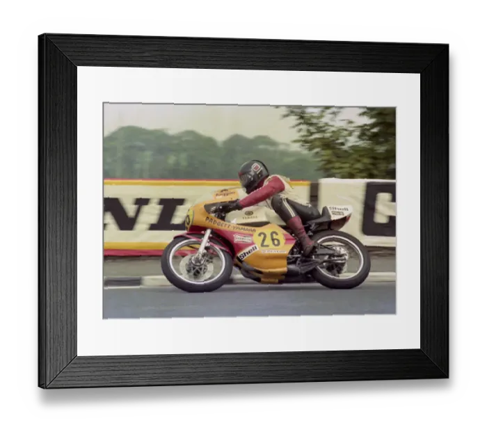 Framed Print : Jon Ekerold (Padgett Yamaha) 1976 Senior TT Framed Print : Jon Ekerold (Padgett Yamaha) 1976 Senior TT