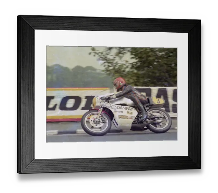 Framed Print : Chas Mortimer (Danfay Yamaha) 1976 Senior TT Framed Print : Chas Mortimer (Danfay Yamaha) 1976 Senior TT