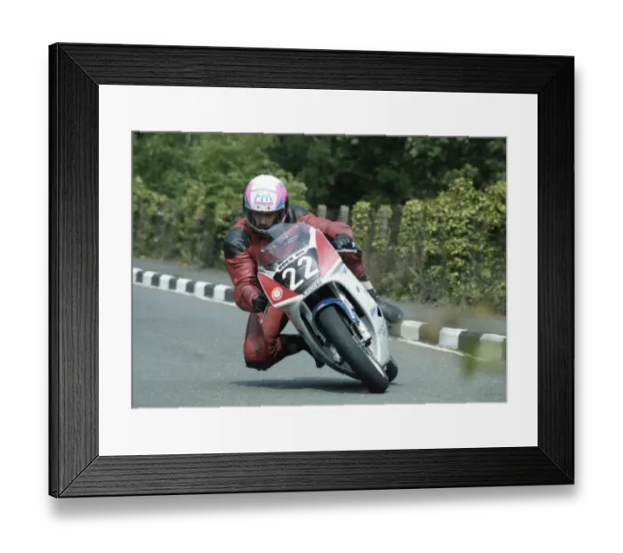 Framed Print : Karl Heinz Lemberg (Suzuki) 1992 Supersport 400 TT Framed Print : Karl Heinz Lemberg (Suzuki) 1992 Supersport 400 TT