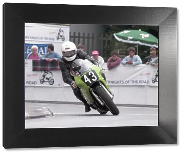 Dave Kerby (Kawasaki) 1992 Supersport 400 TT