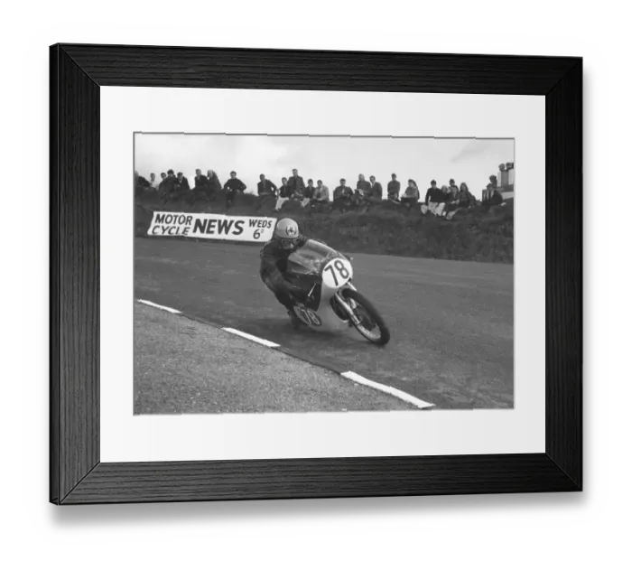 Framed Print : Alan Dickinson (DMW) 1965 Lightweight Manx Grand Prix Framed Print : Alan Dickinson (DMW) 1965 Lightweight Manx Grand Prix