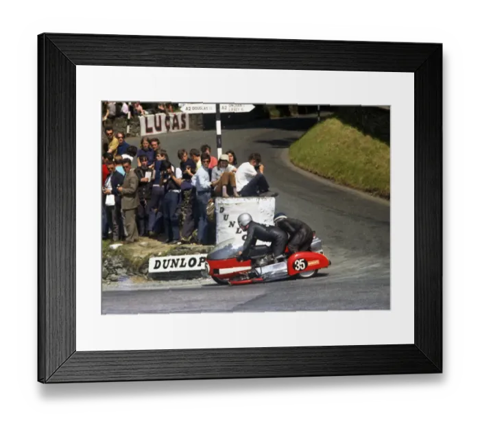Framed Print : Stuart Applegate & Rod Appleton (BMW) 1969 500 Sidecar TT Framed Print : Stuart Applegate & Rod Appleton (BMW) 1969 500 Sidecar TT
