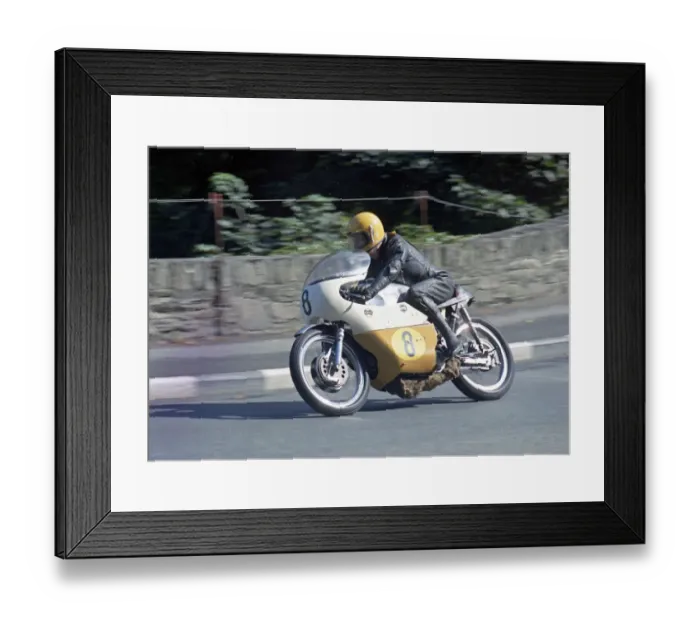 Framed Print : Dave Bevan (Kettle Norton) 1972 Senior Manx Grand Prix Framed Print : Dave Bevan (Kettle Norton) 1972 Senior Manx Grand Prix