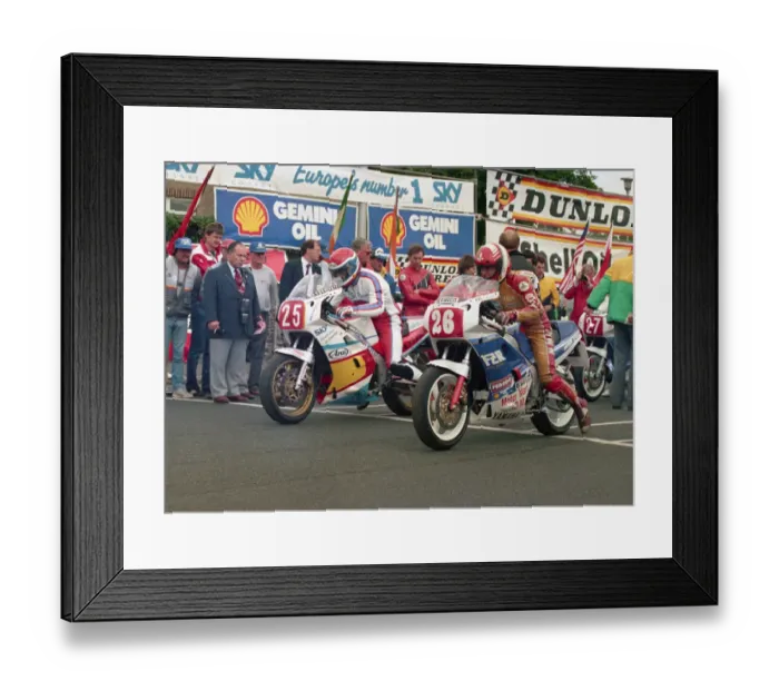 Framed Print : Brian Raynor (Yamaha) and Eddie Roberts (Yamaha) 1988 Production A TT Framed Print : Brian Raynor (Yamaha) and Eddie Roberts (Yamaha) 1988 Production A TT