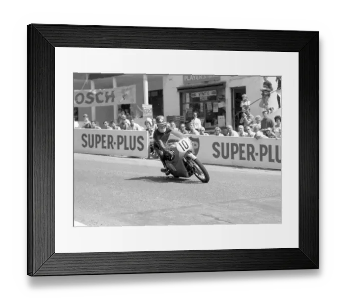 Framed Print : Luigi Taveri (Honda) 1963 Lightweight TT Framed Print : Luigi Taveri (Honda) 1963 Lightweight TT