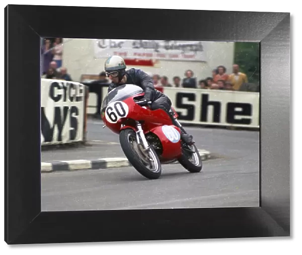 Trevor Parker (Aermacchi) 1968 Junior Manx Grand Prix