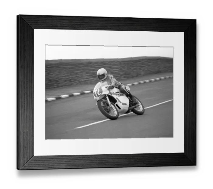 Framed Print : Dick Cassidy (Inglewood Yamaha) 1977 Lightweight Manx Grand Prix Framed Print : Dick Cassidy (Inglewood Yamaha) 1977 Lightweight Manx Grand Prix