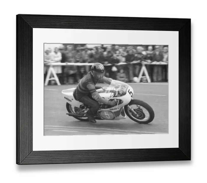 Framed Print : Trevor Parker (Yamaha) 1980 Junior Manx Grand Prix Framed Print : Trevor Parker (Yamaha) 1980 Junior Manx Grand Prix