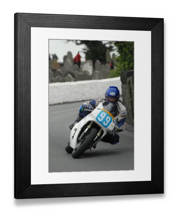 Framed Print : Jeremy Hill (Honda) 2007 Southern 100 Framed Print : Jeremy Hill (Honda) 2007 Southern 100