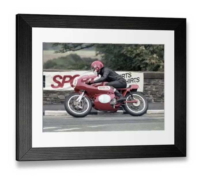 Framed Print : Andy Gourlay (Aermacchi) 1978 Junior Manx Grand Prix Framed Print : Andy Gourlay (Aermacchi) 1978 Junior Manx Grand Prix