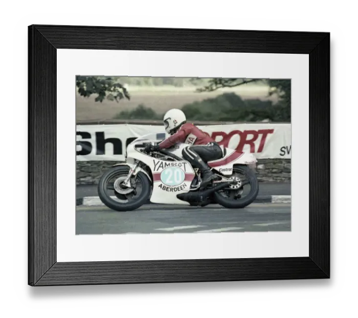 Framed Print : Roy Shirlaw (Yamscot) 1978 Junior Manx Grand Prix Framed Print : Roy Shirlaw (Yamscot) 1978 Junior Manx Grand Prix