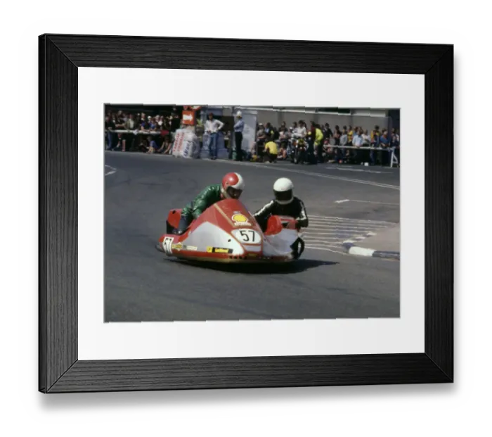 Framed Print : Mick Wortley & Alan Fisher (Suzuki) 1982 Sidecar TT Framed Print : Mick Wortley & Alan Fisher (Suzuki) 1982 Sidecar TT