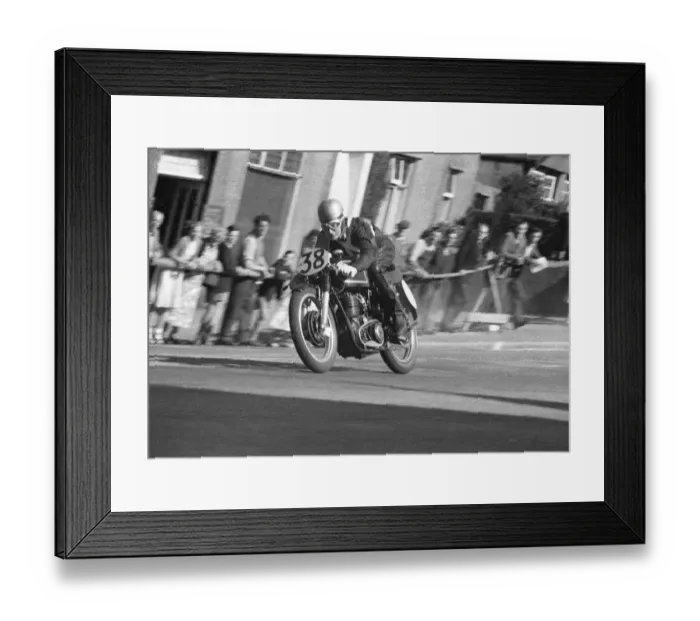 Framed Print : Harry Voice (AJS) 1957 Senior Manx Grand Prix Framed Print : Harry Voice (AJS) 1957 Senior Manx Grand Prix