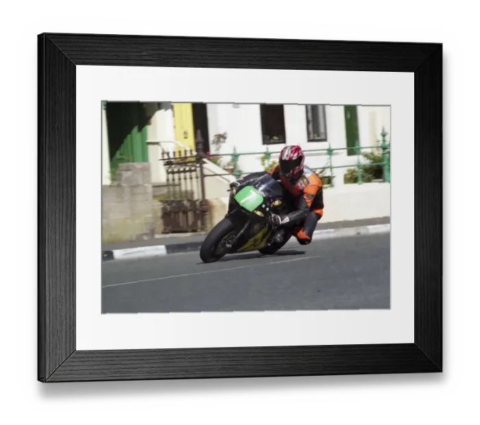 Framed Print : Gavin Bell (Honda) 2005 Lightweight Manx Grand Prix Framed Print : Gavin Bell (Honda) 2005 Lightweight Manx Grand Prix