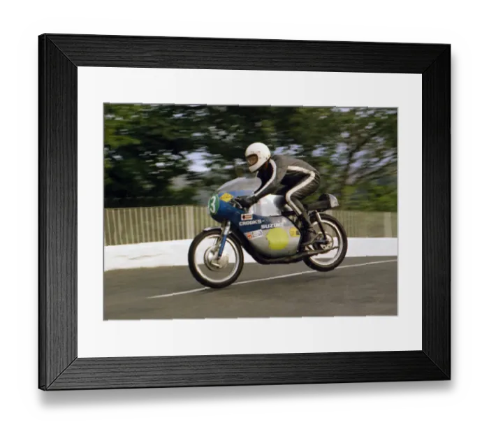 Framed Print : Gerry Babb (Crooks Suzuki) 1974 Lightweight Manx Grand Prix Framed Print : Gerry Babb (Crooks Suzuki) 1974 Lightweight Manx Grand Prix