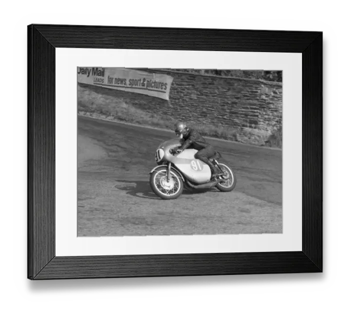 Framed Print : Mick Bancroft (Yamaha) 1969 Lightweight Manx Grand Prix Framed Print : Mick Bancroft (Yamaha) 1969 Lightweight Manx Grand Prix