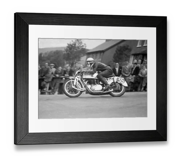 Framed Print : Cecil Sandford (BSA) 1952 Senior TT Framed Print : Cecil Sandford (BSA) 1952 Senior TT