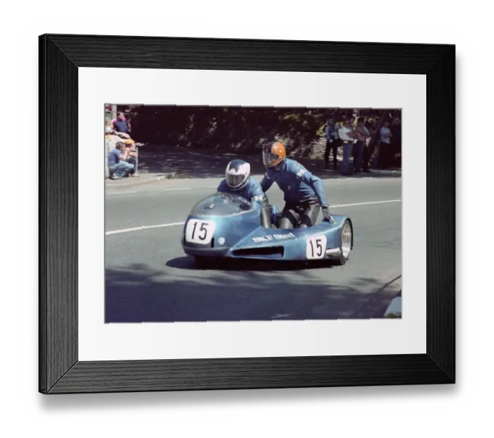 Framed Print : Lars Schwartz & Leif Gustavsson (Konig) 1982 Sidecar TT Framed Print : Lars Schwartz & Leif Gustavsson (Konig) 1982 Sidecar TT