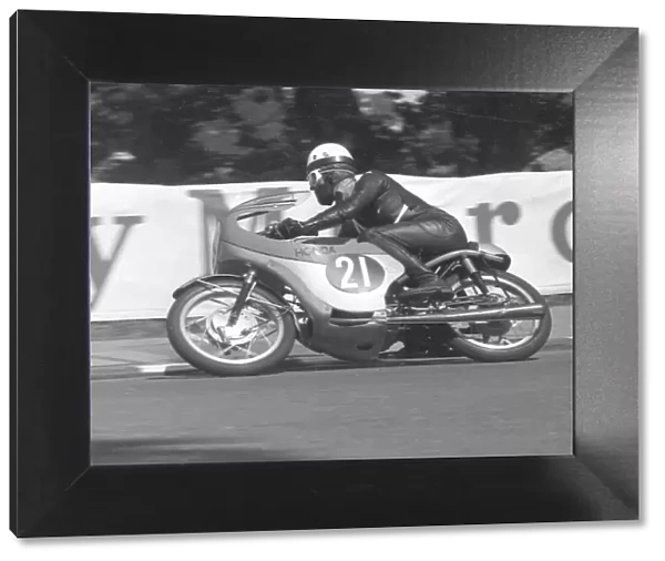 Walter Scheimann (Honda) 1964 Ultra Lightweight TT