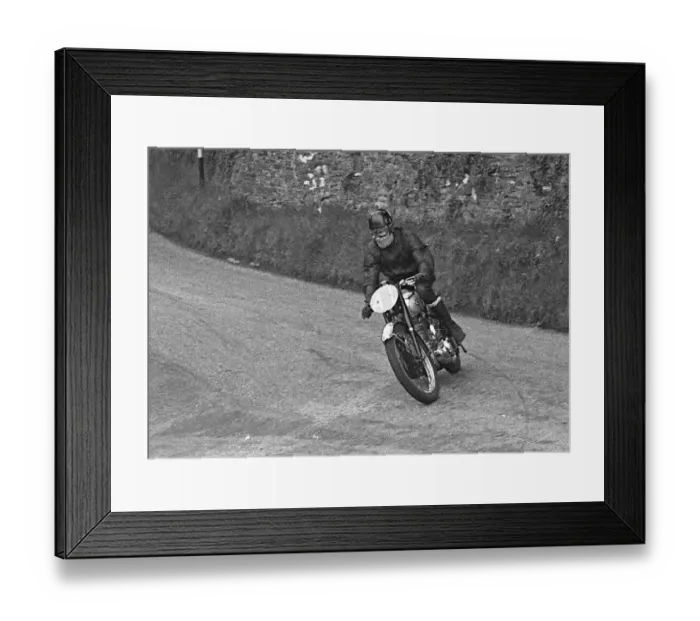 Framed Print : Philip Simister (BSA) 1951 Junior Clubman TT Framed Print : Philip Simister (BSA) 1951 Junior Clubman TT