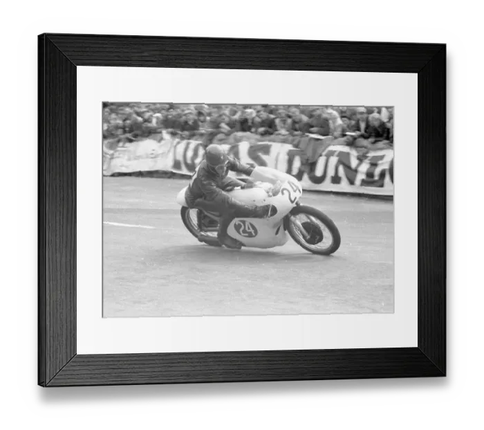 Framed Print : Alan Shepherd (GMS) 1960 Lightweight TT Framed Print : Alan Shepherd (GMS) 1960 Lightweight TT