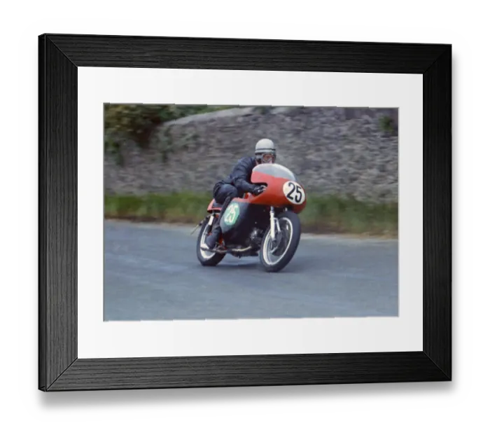 Framed Print : Brian Setchell (Aermacchi) 1965 Lightweight TT Framed Print : Brian Setchell (Aermacchi) 1965 Lightweight TT